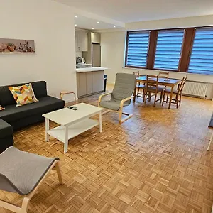 Chez Esmara Et Philippe , Bruxelas Bélgica